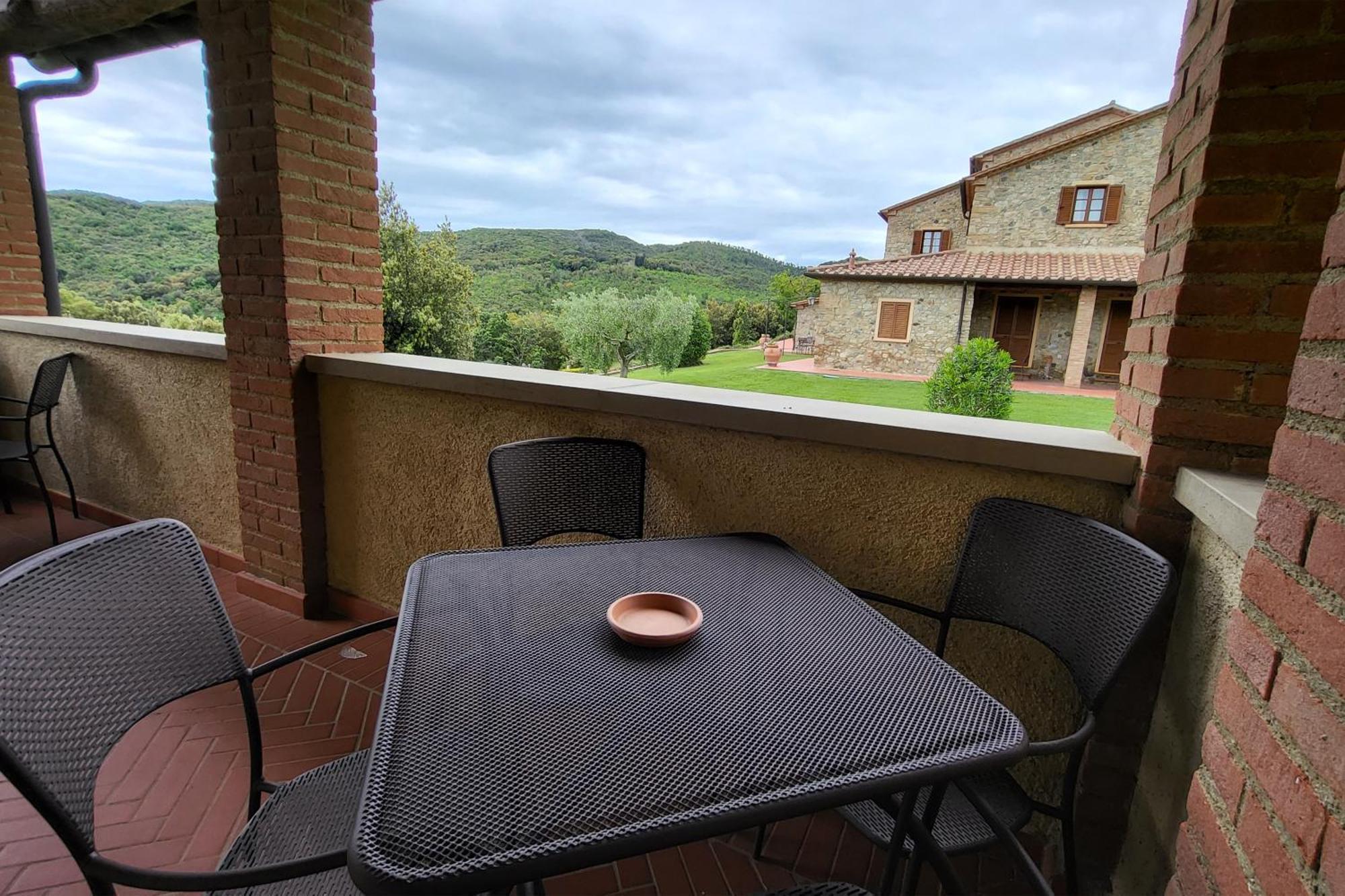 Resort Le Tegole Riparbella Exterior photo